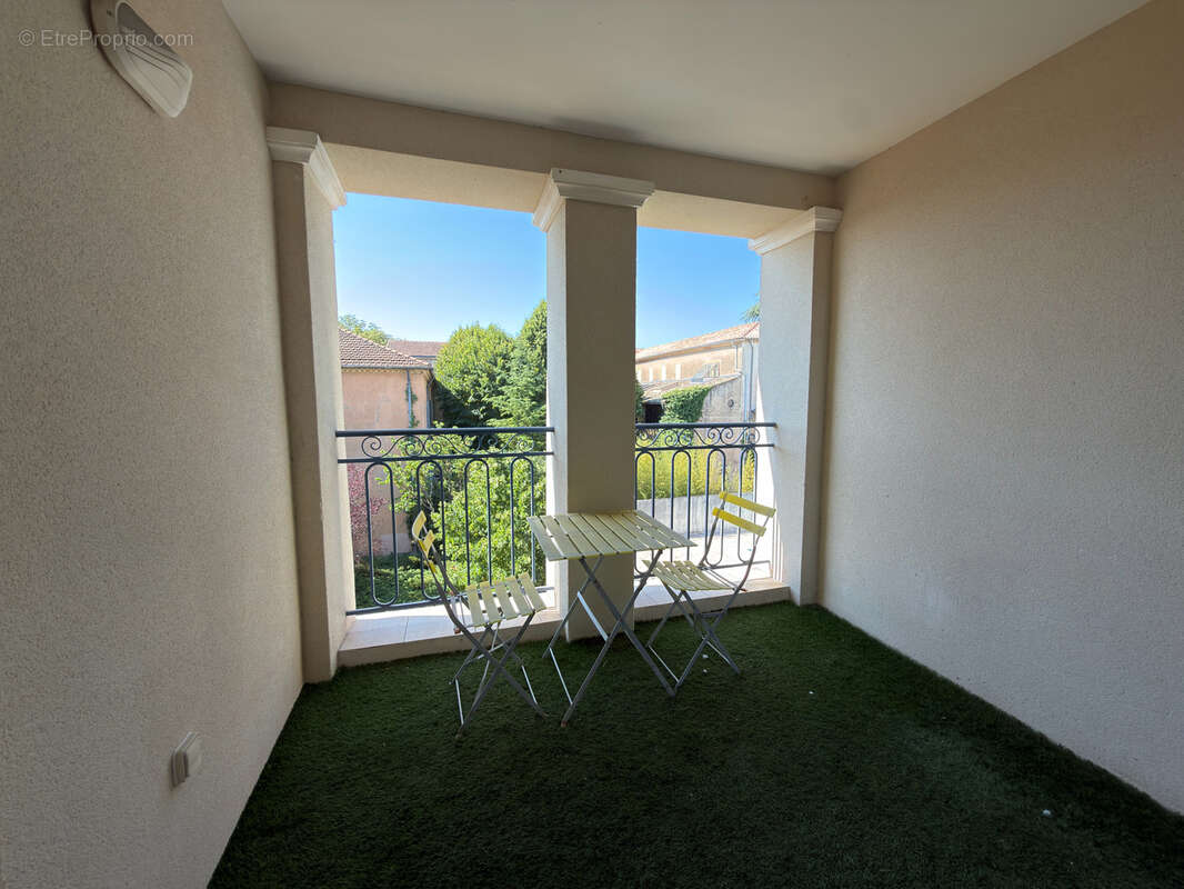 Appartement à SAINT-MAXIMIN-LA-SAINTE-BAUME