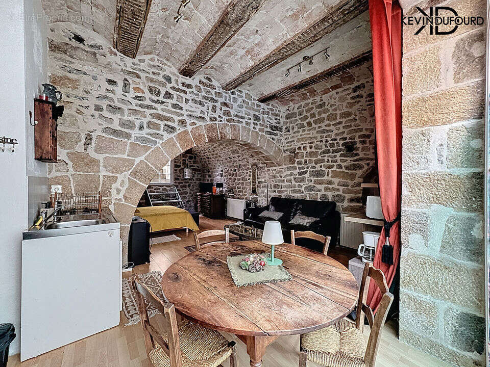Appartement à AUBENAS