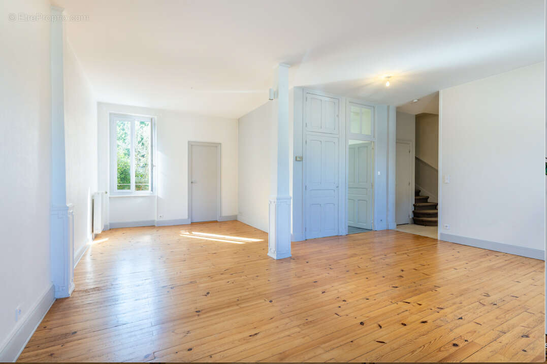 Maison à CLERMONT-FERRAND