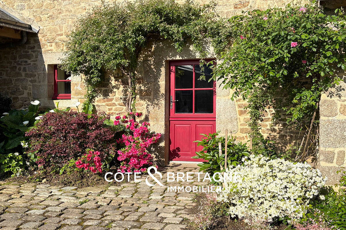 Demeure  de charme avec piscine a guidel dans le morbihan   ref : 2025116 - photo 13