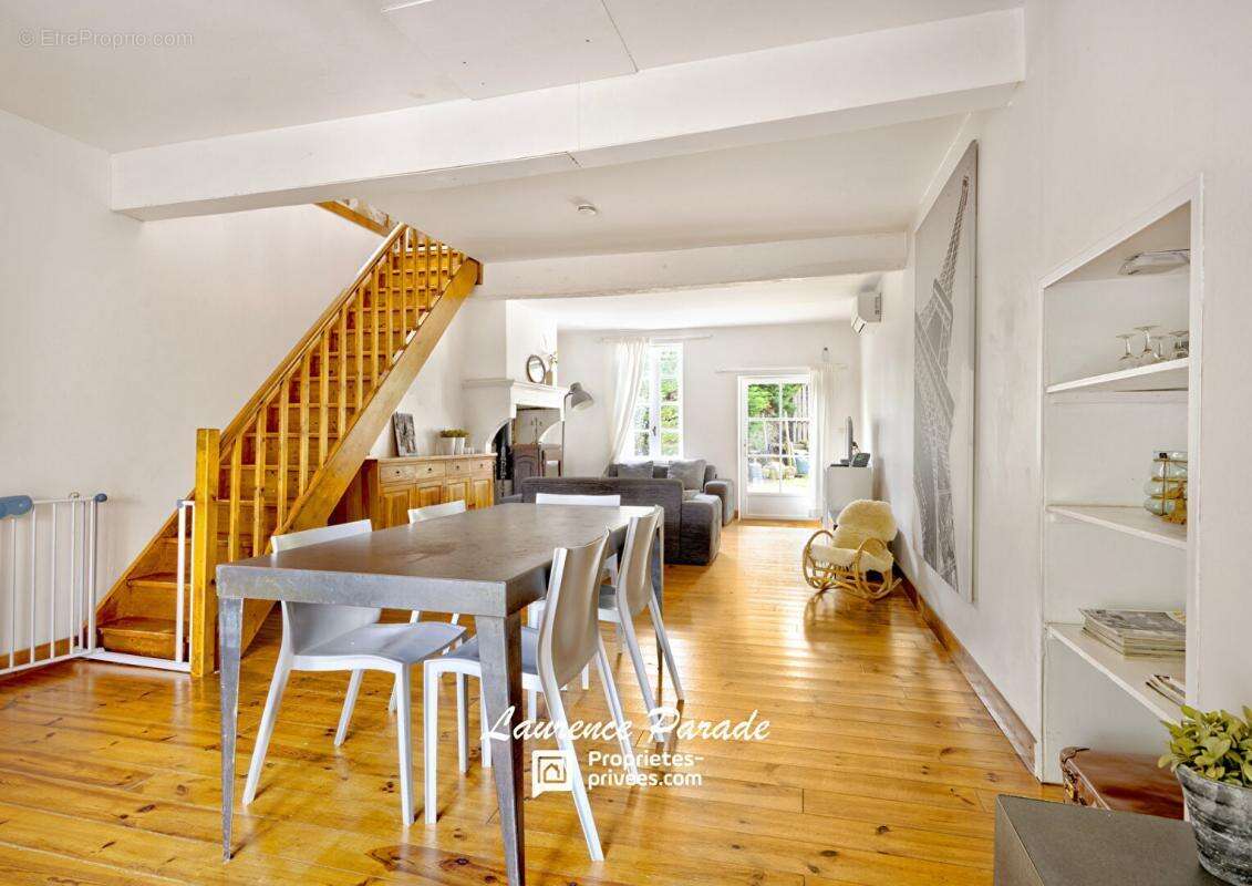 Maison à SAINT-MARTIN-DE-GURSON