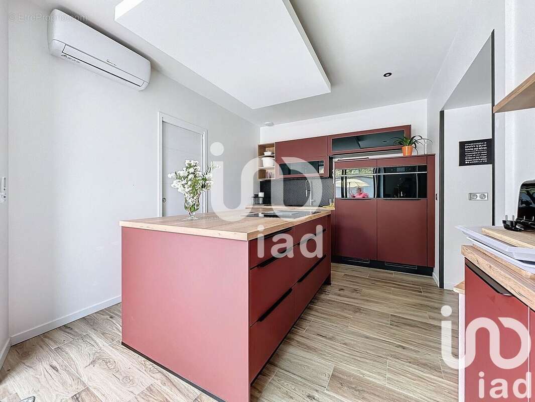 Appartement 69 m² à Campan  - photo 5