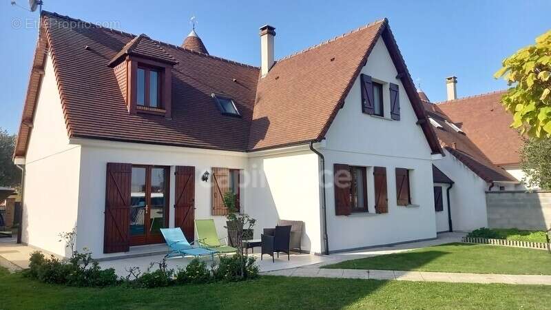 Maison à SAINT-MARCEL