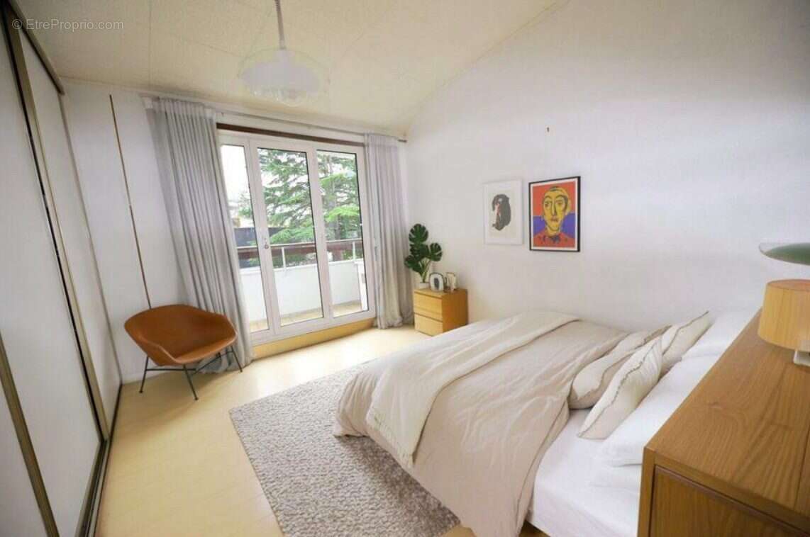 Appartement à COUBRON