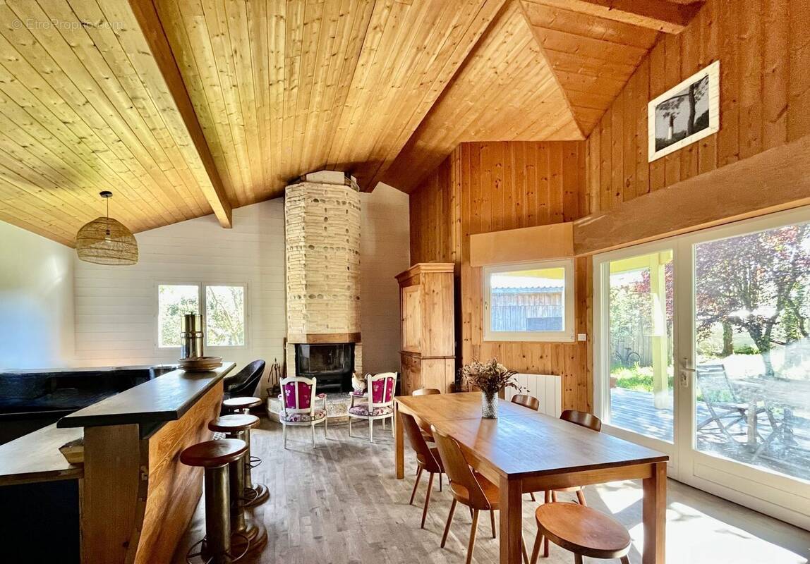 Maison à GUJAN-MESTRAS