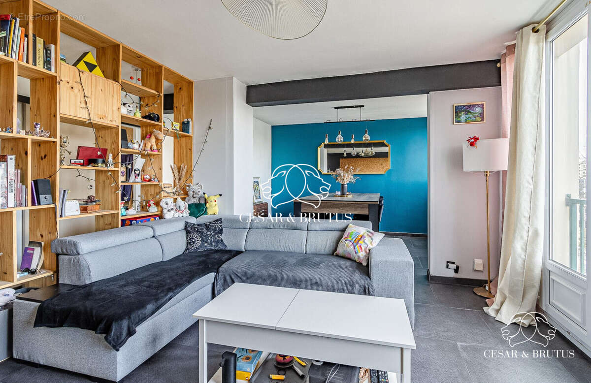 Appartement 70 m² à Venissieux  - photo 4