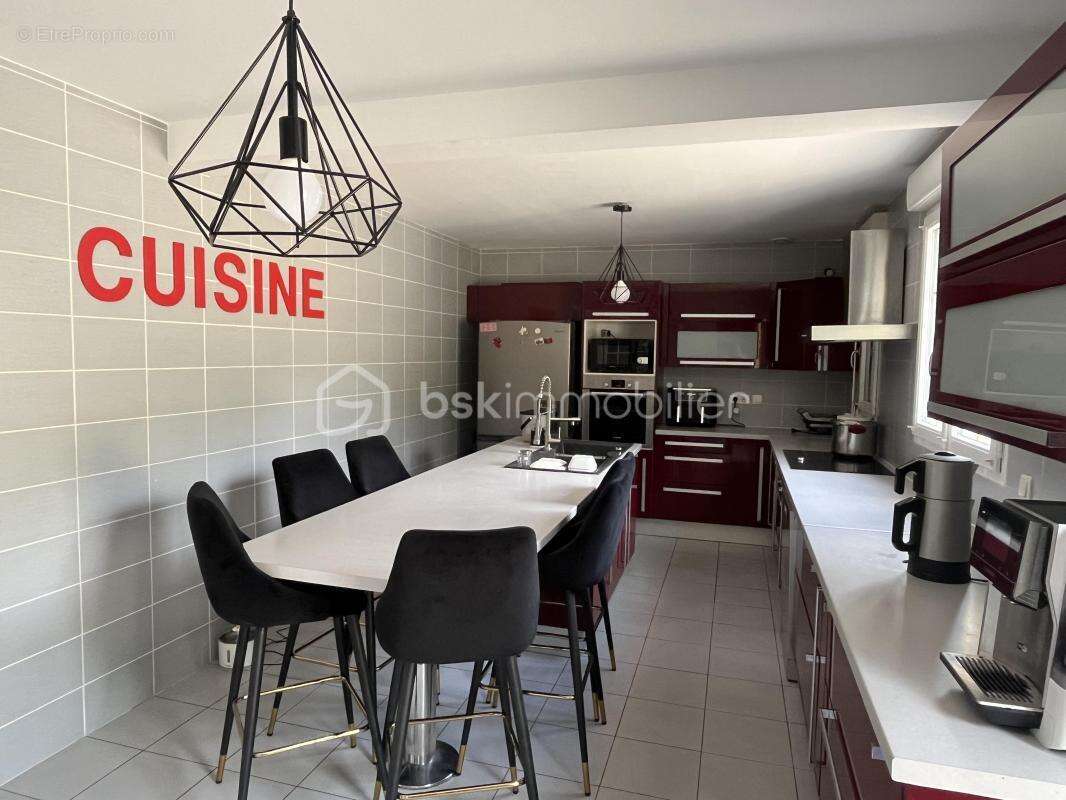 Maison 230 m2, 4 chambres, garage + Appt indépendant - photo 9