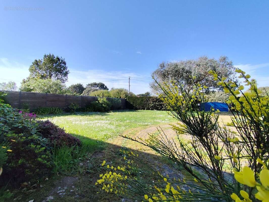 Maison à LE POULIGUEN