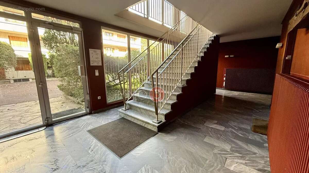 Appartement à LE RAINCY