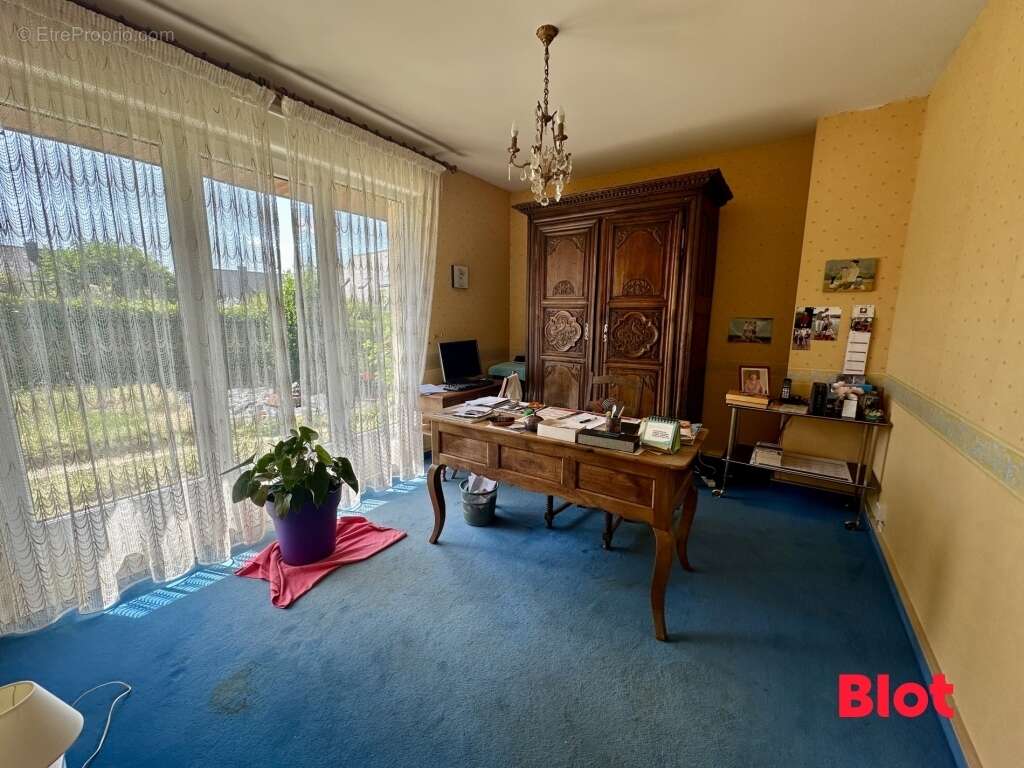 Maison 147 m² à Montfort-Sur-Meu  - photo 5