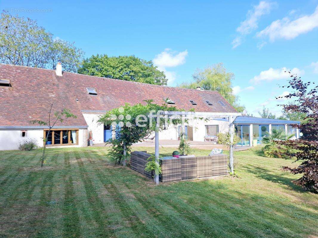 Maison à NOGENT-LE-ROTROU