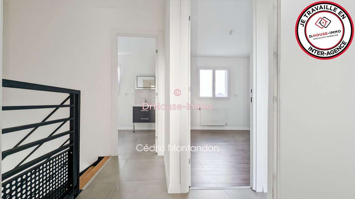 Maison à HUBERT-FOLIE