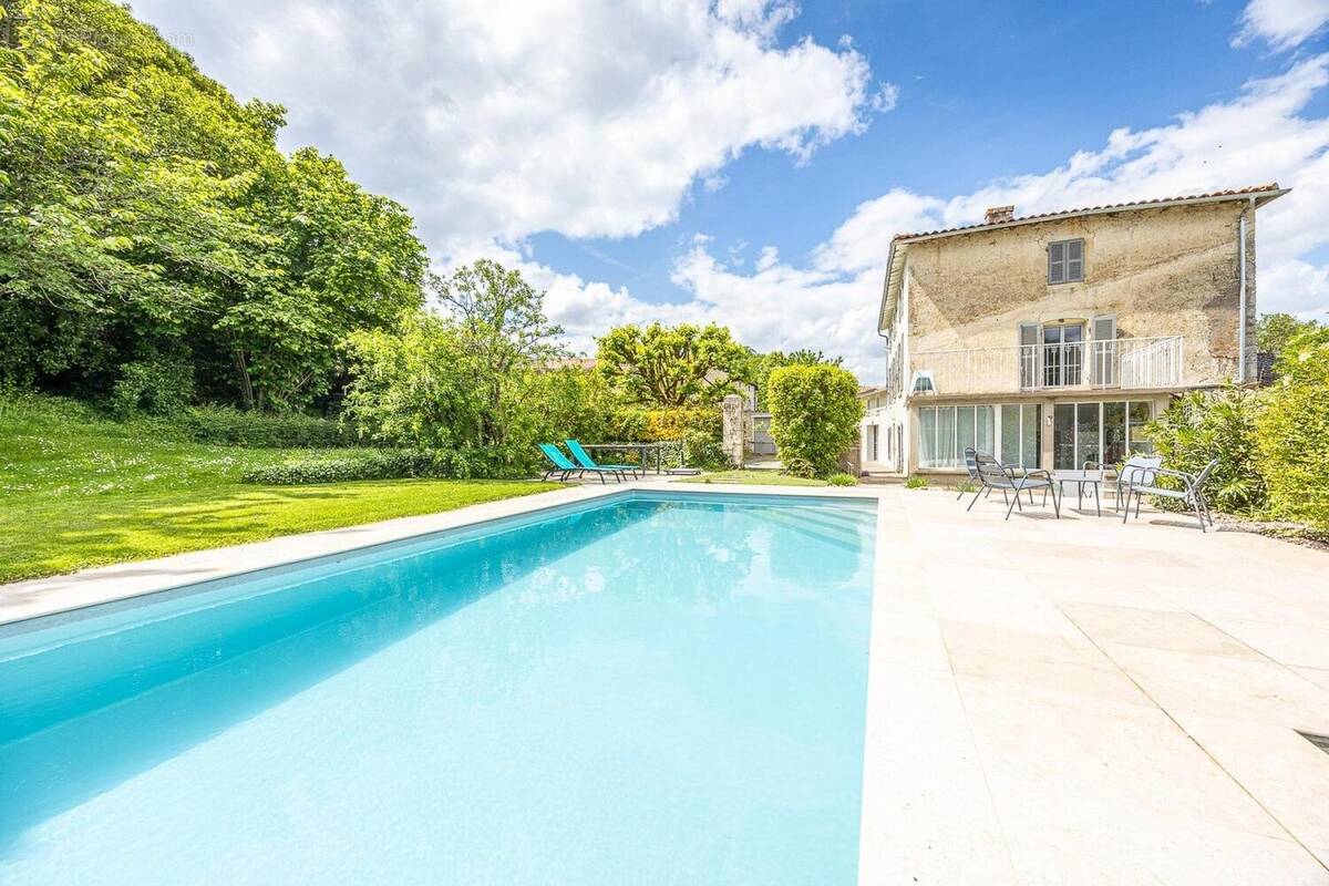 Photo 1 - Maison à SAINT-GELAIS