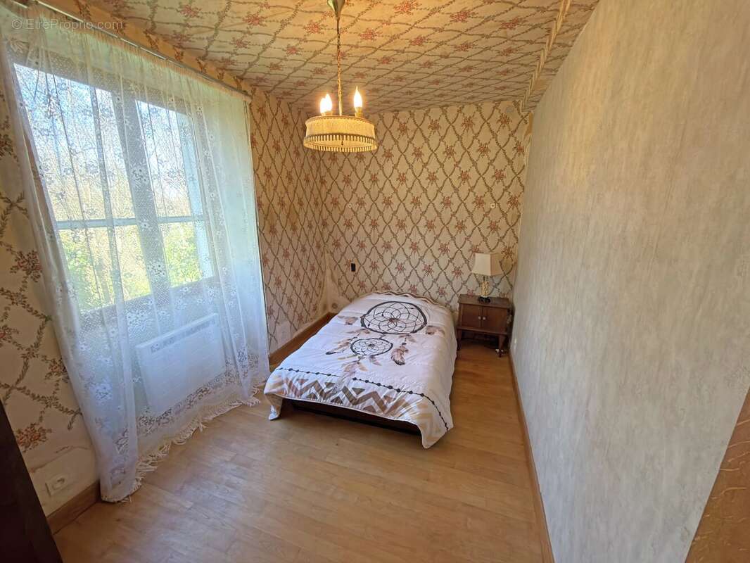 Maison à SAINT-PRIVAT-DES-PRES