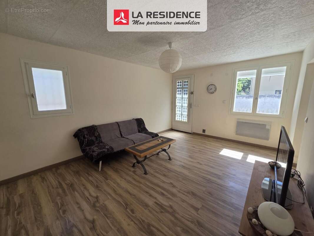 Appartement à HOUILLES