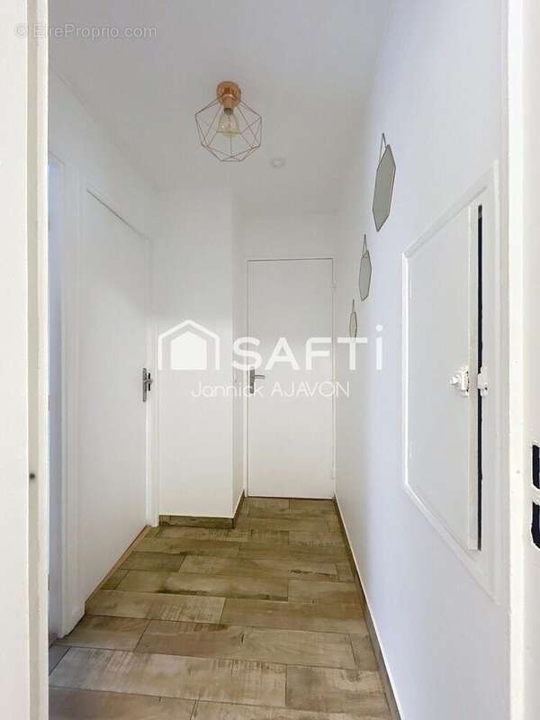 Photo 9 - Appartement à CHAMPS-SUR-MARNE