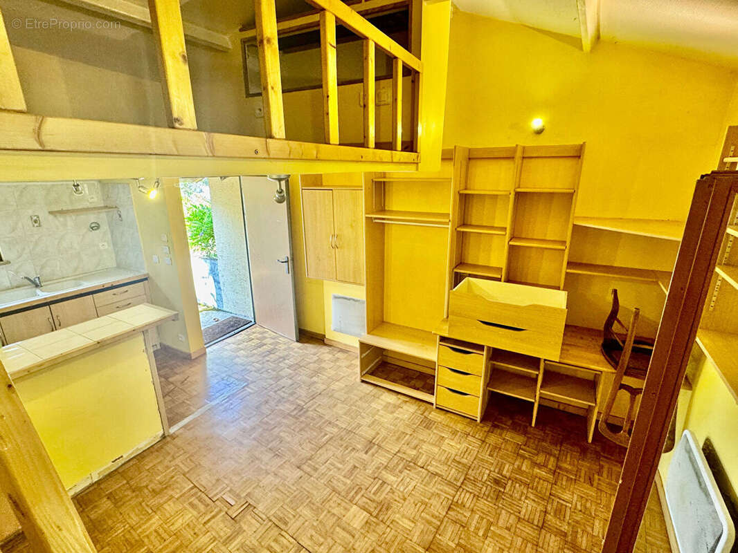 AUBIÈRE / Opportunité maison à vendre au calme avec jardin et 2 chambres ! - photo 18