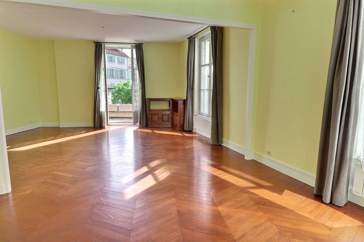 Appartement à SAINT-GERMAIN-EN-LAYE