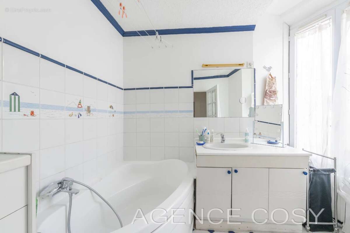 Appartement à VERSAILLES