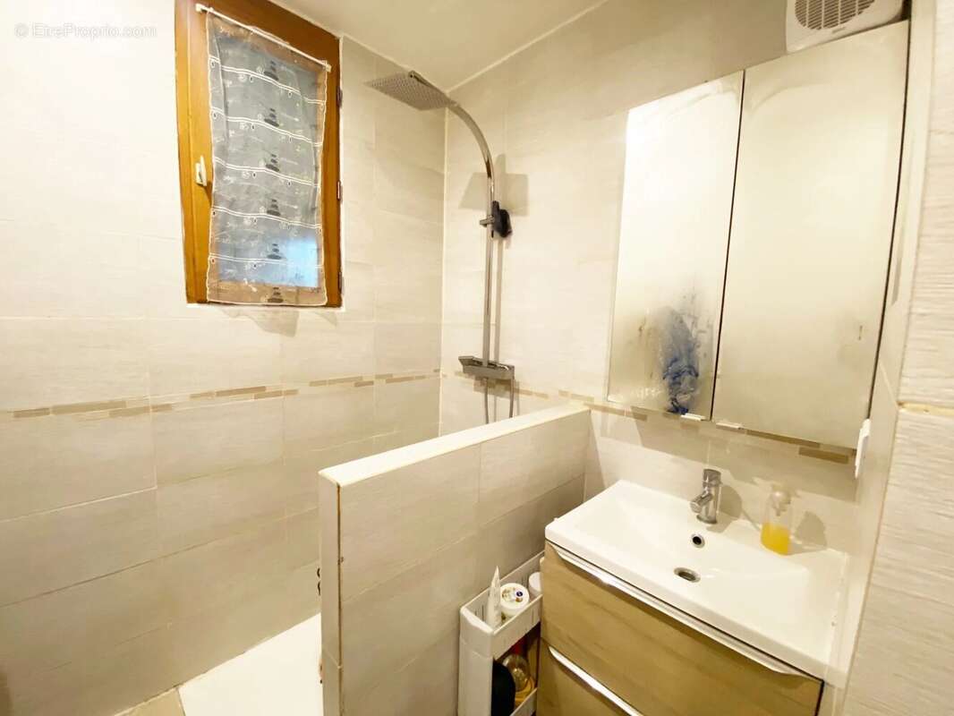 Maison à SAINT-GERMAIN-LES-ARPAJON