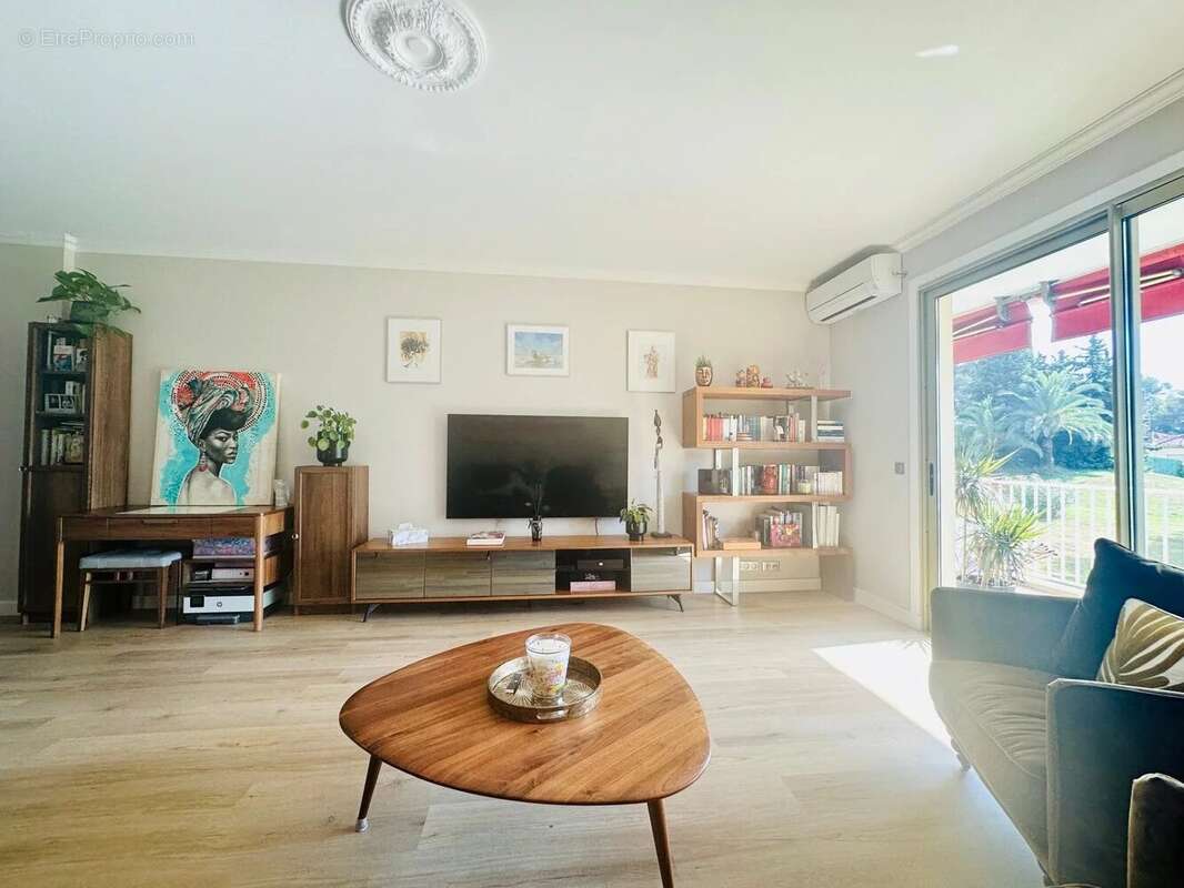 Appartement à CAGNES-SUR-MER