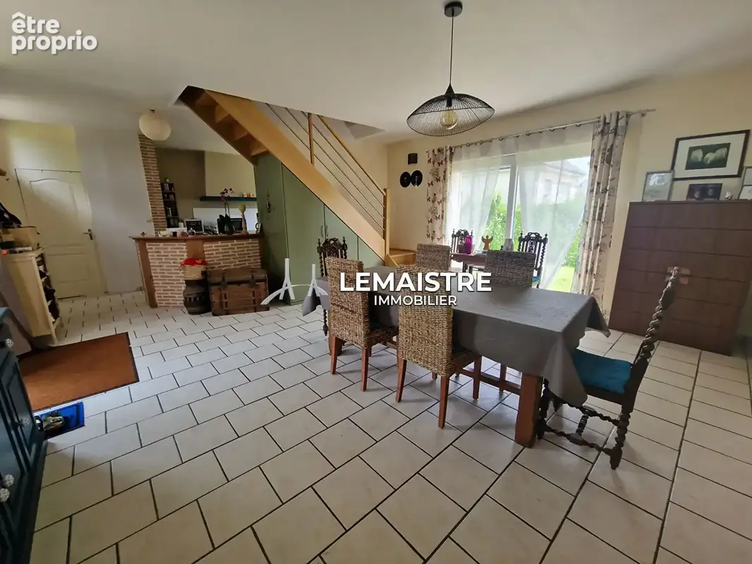 Maison à vendre à 10 minutes de St-Romain - 228 m² - 7 chambres - avec partie chambre d'hôtes - photo 3