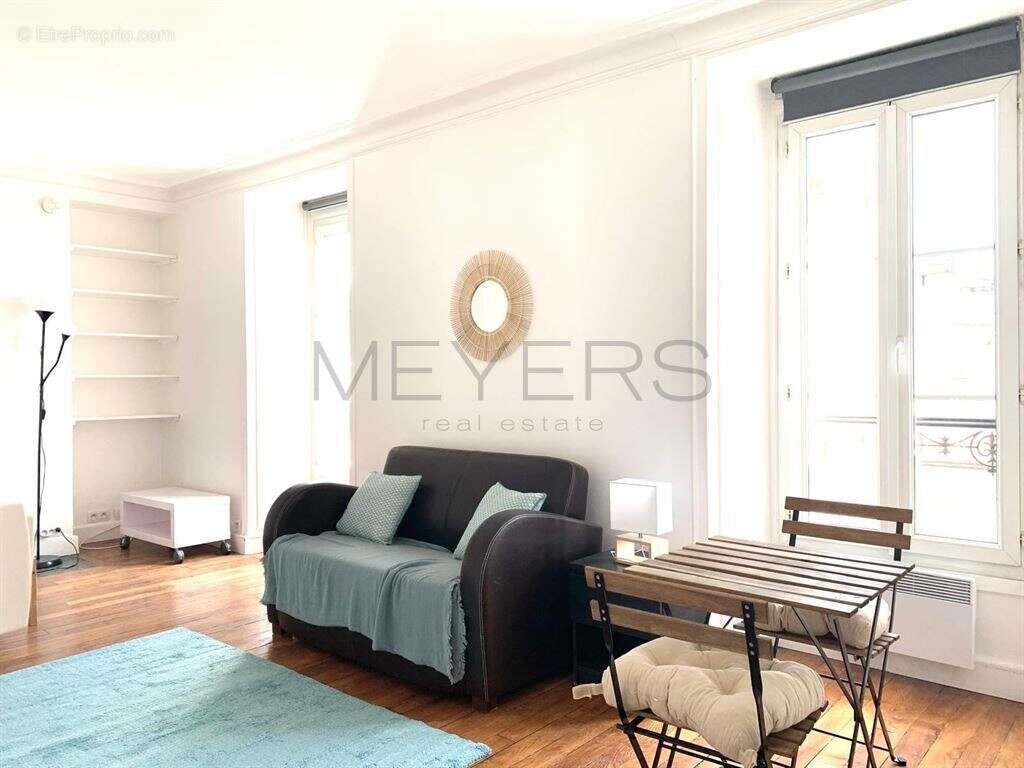 Appartement à NEUILLY-SUR-SEINE