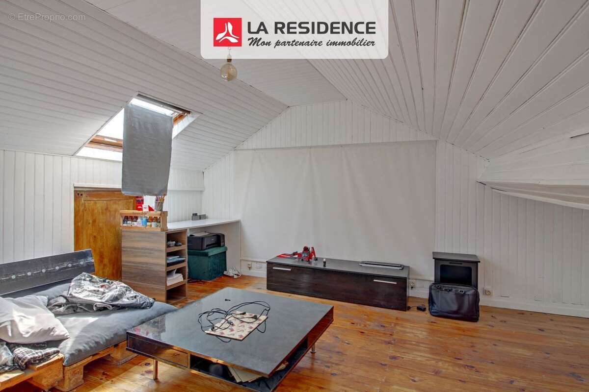 Maison à LES MUREAUX