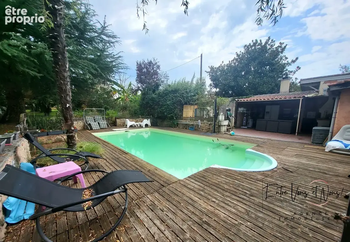 Maison 9 pièces 235 m² à vendre à Saint-Pierre-De-Mons (33210) - photo 3