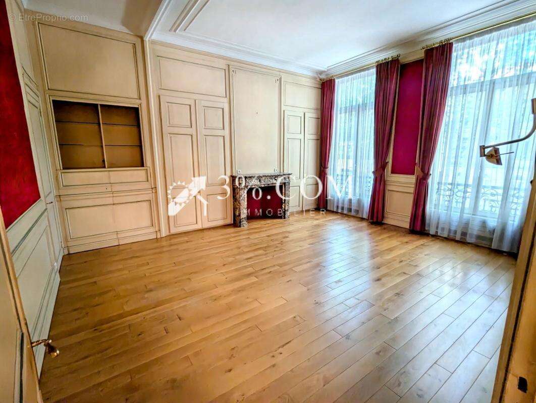 Demeure de Maître de caractère   Élégance, volumes et presta - photo 14