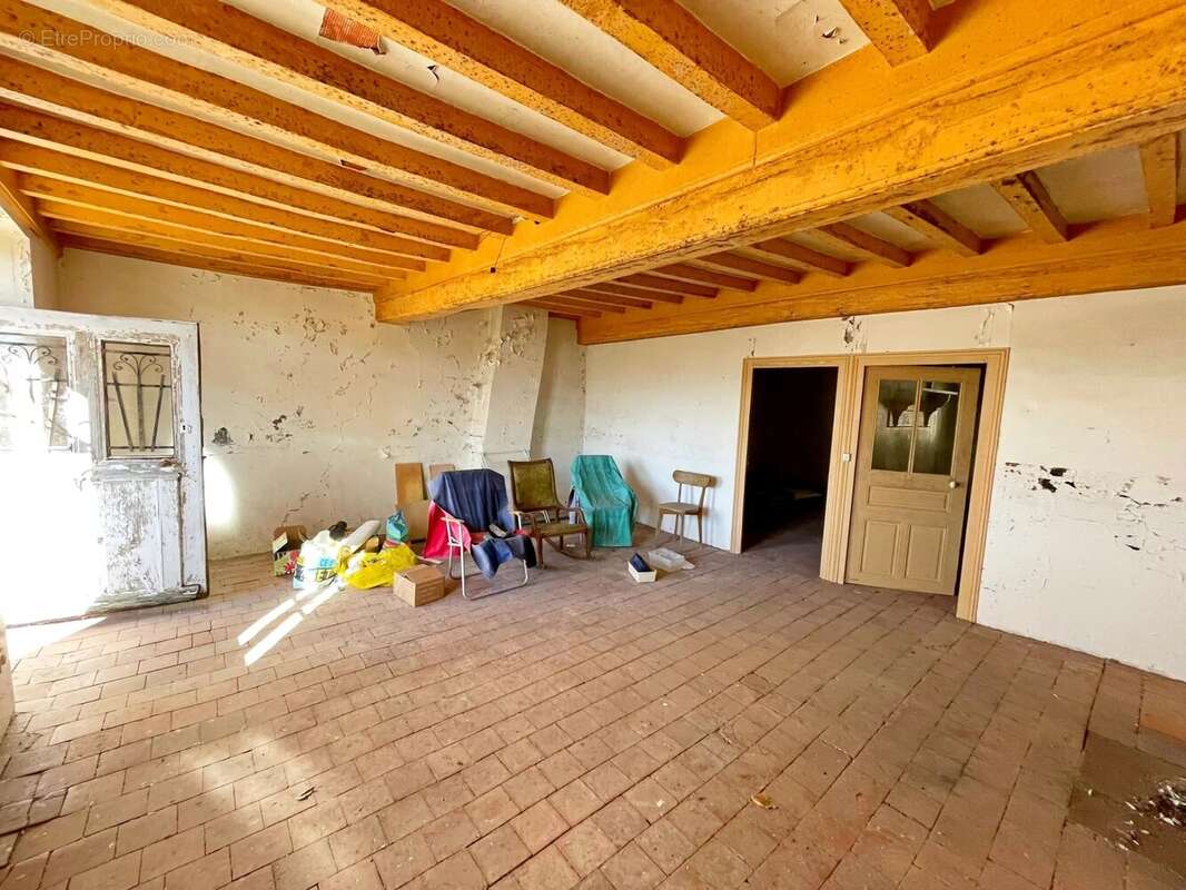 Maison à SAINT-BRISSON