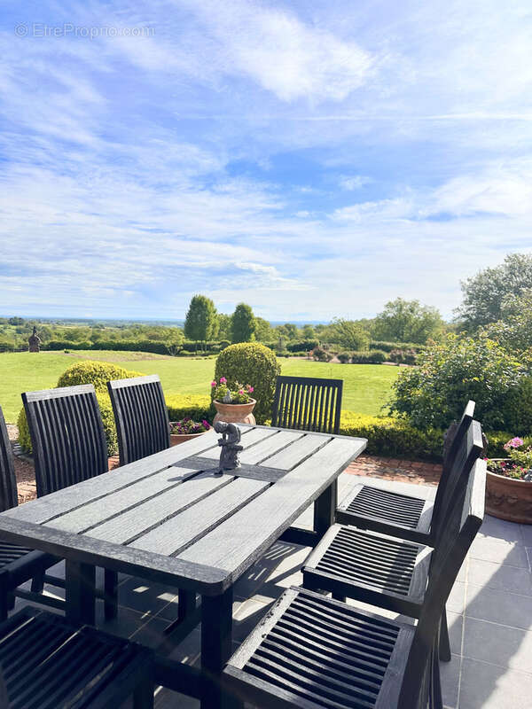 Maison à MONTAIGUET-EN-FOREZ