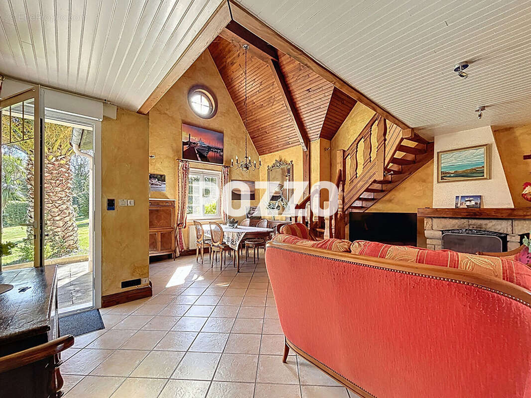 Maison à PIERREVILLE