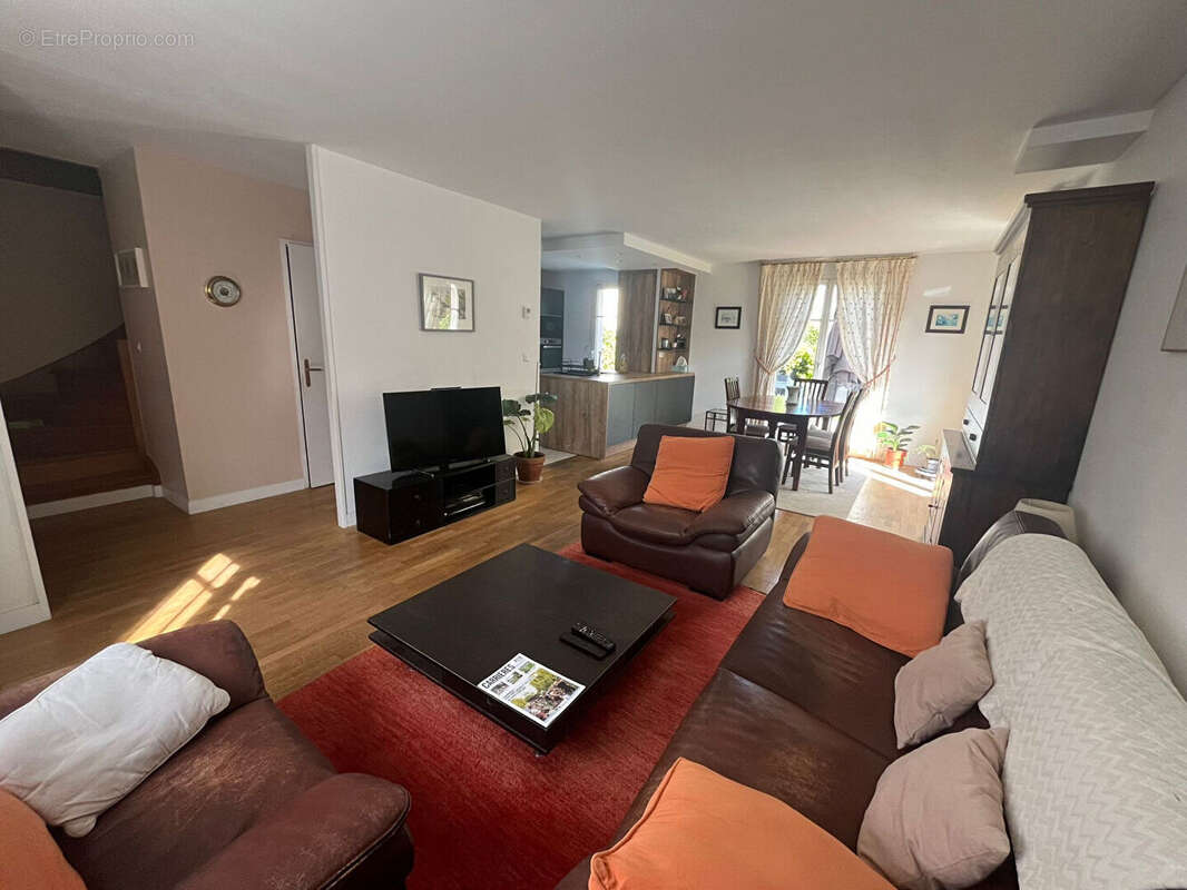 Maison à CARRIERES-SUR-SEINE