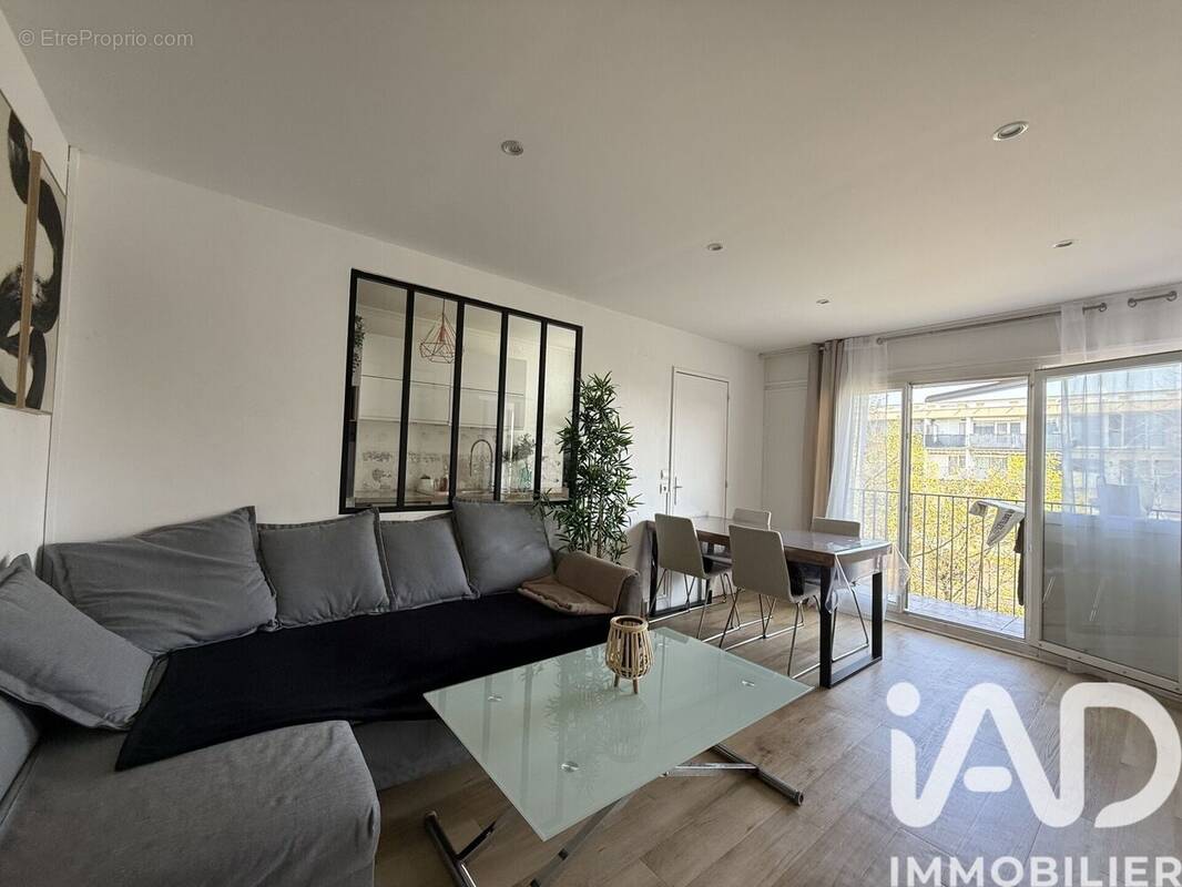 Photo 1 - Appartement à LE MEE-SUR-SEINE