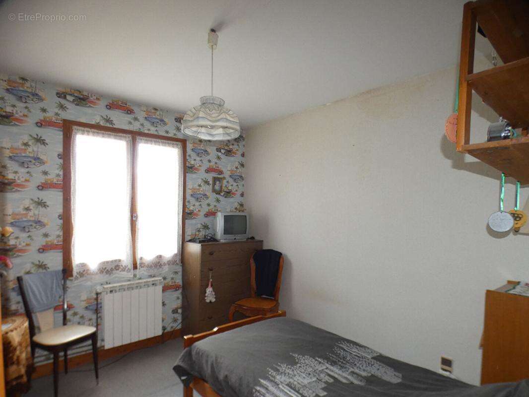 Maison à TERRASSON-LAVILLEDIEU