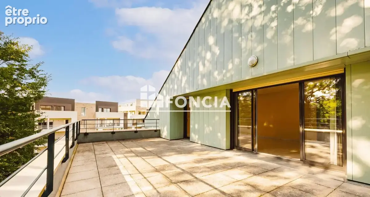 SAINT-GRÉGOIRE – Centre-ville - Appartement de 104 m2 avec terrasse de 30 m2 en dernier étage - photo 2
