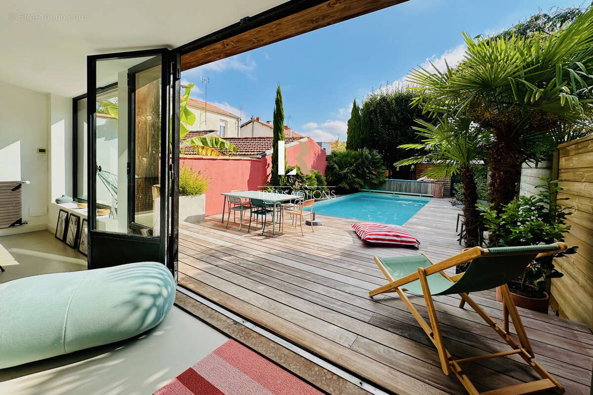 Maison à LA ROCHELLE