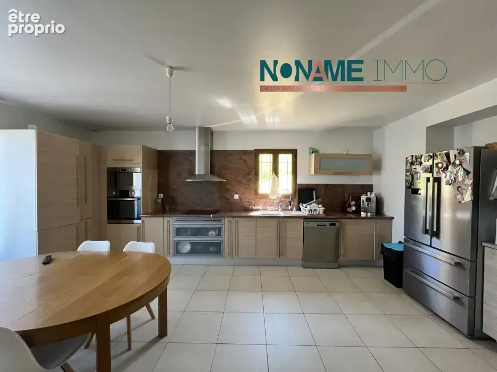 Maison sur sous-sol total de 4 chambres en centre-ville - photo 3