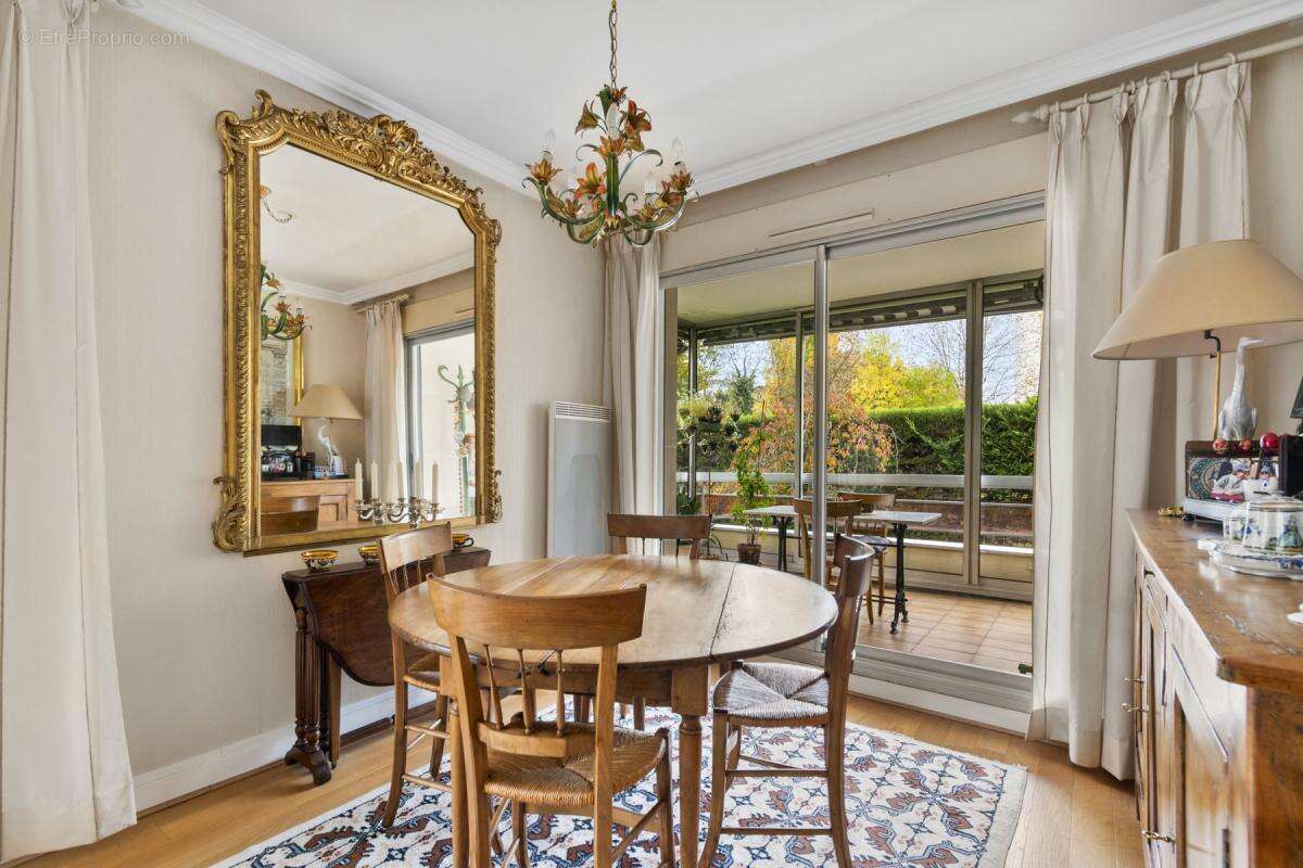 Appartement à SAINT-GERMAIN-EN-LAYE