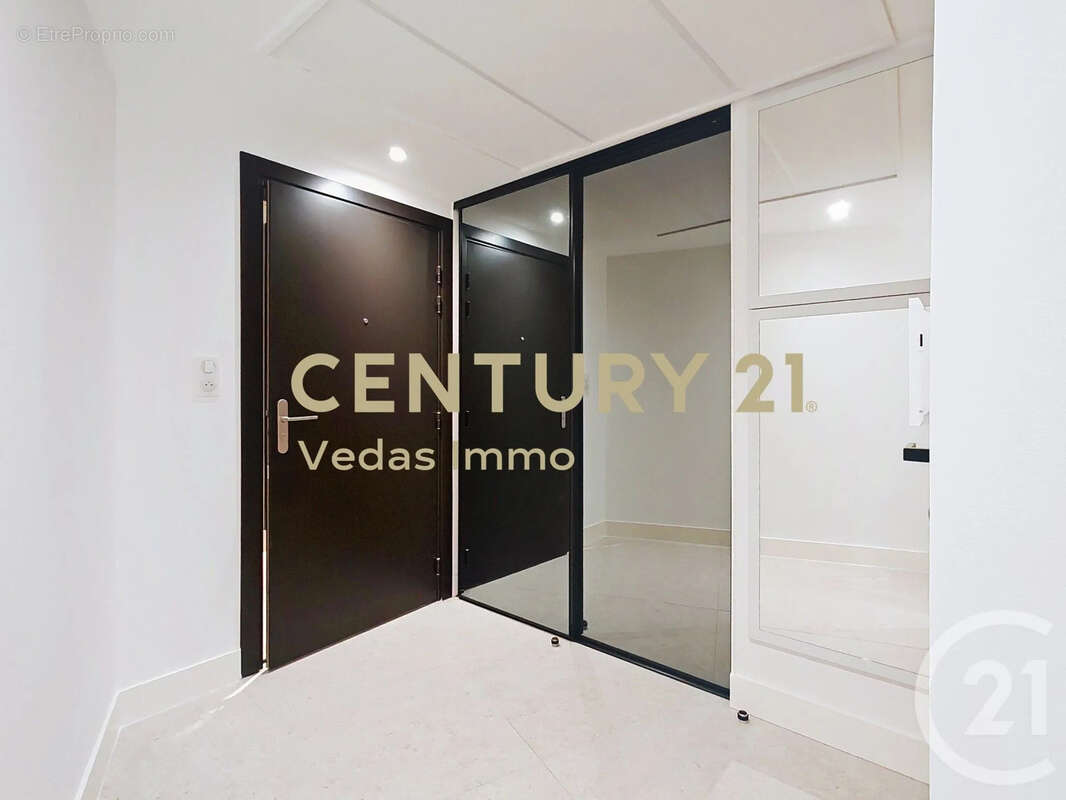 Appartement à SAINT-JEAN-DE-VEDAS