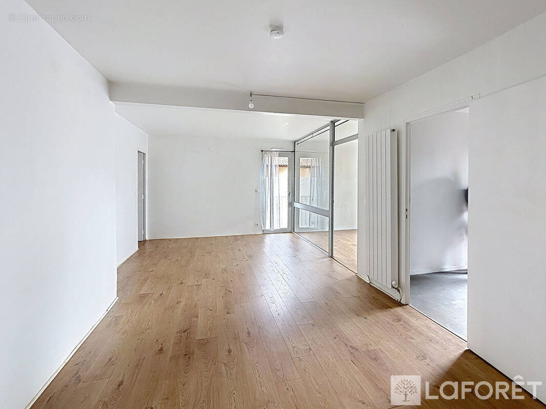 Appartement à ORANGE