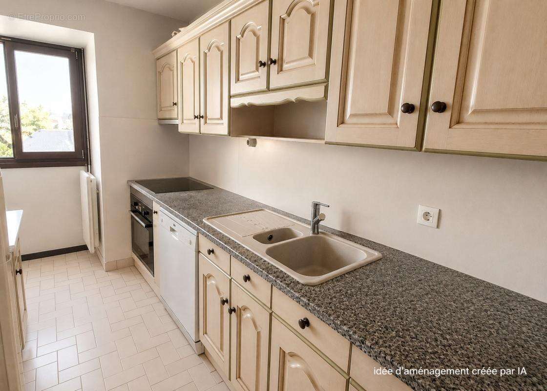 Appartement T4 lumineux de 80 m² – Plein centre-ville de Mayenne avec garage et cave - photo 5