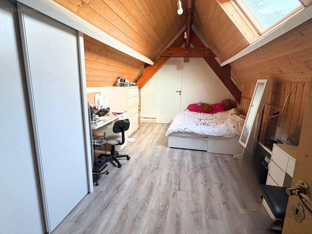 Maison à NANTERRE