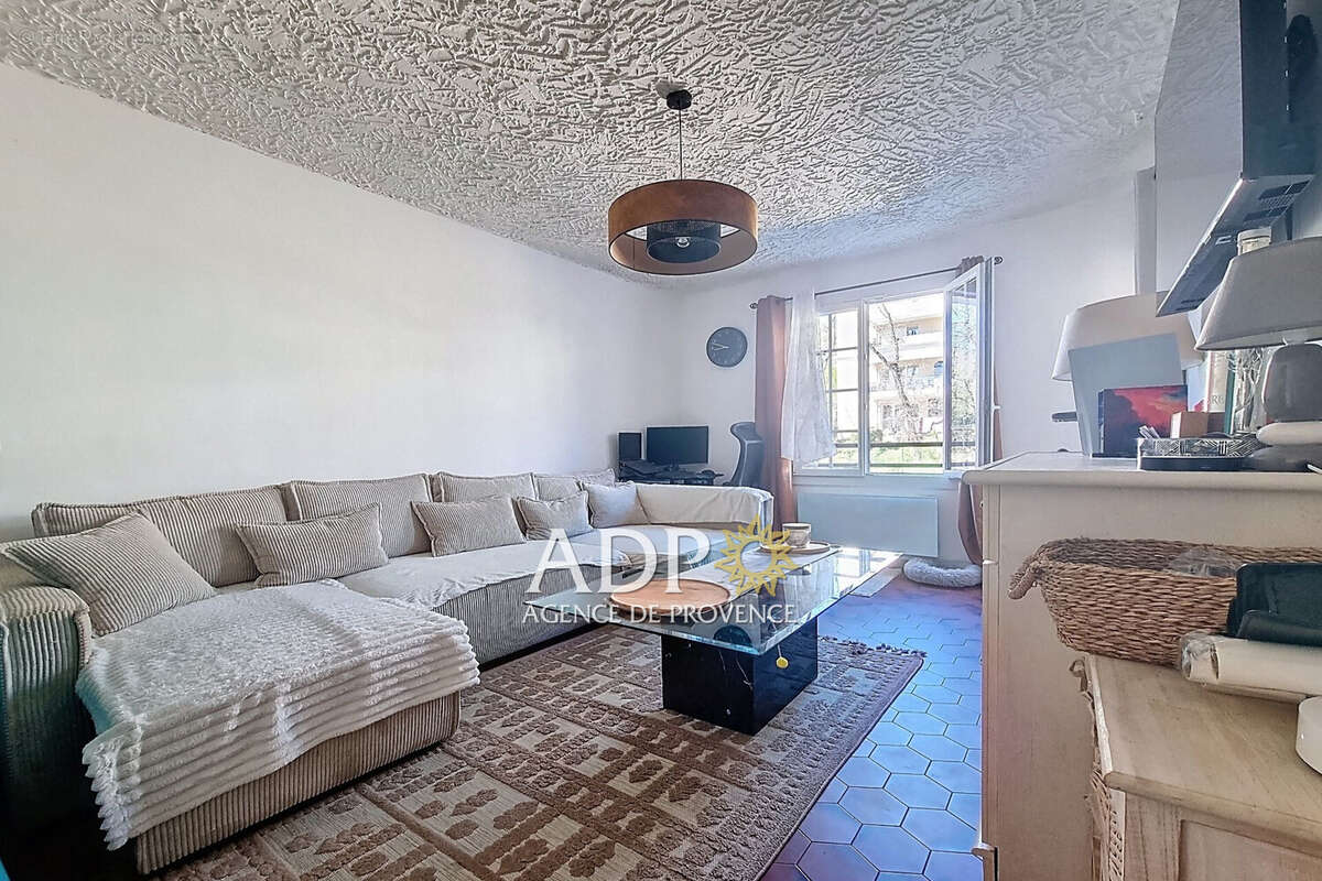 Appartement à PEYMEINADE