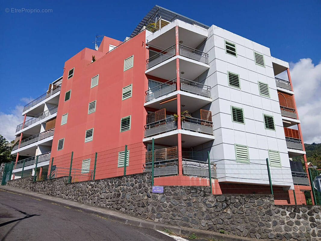 Appartement à SAINT-DENIS