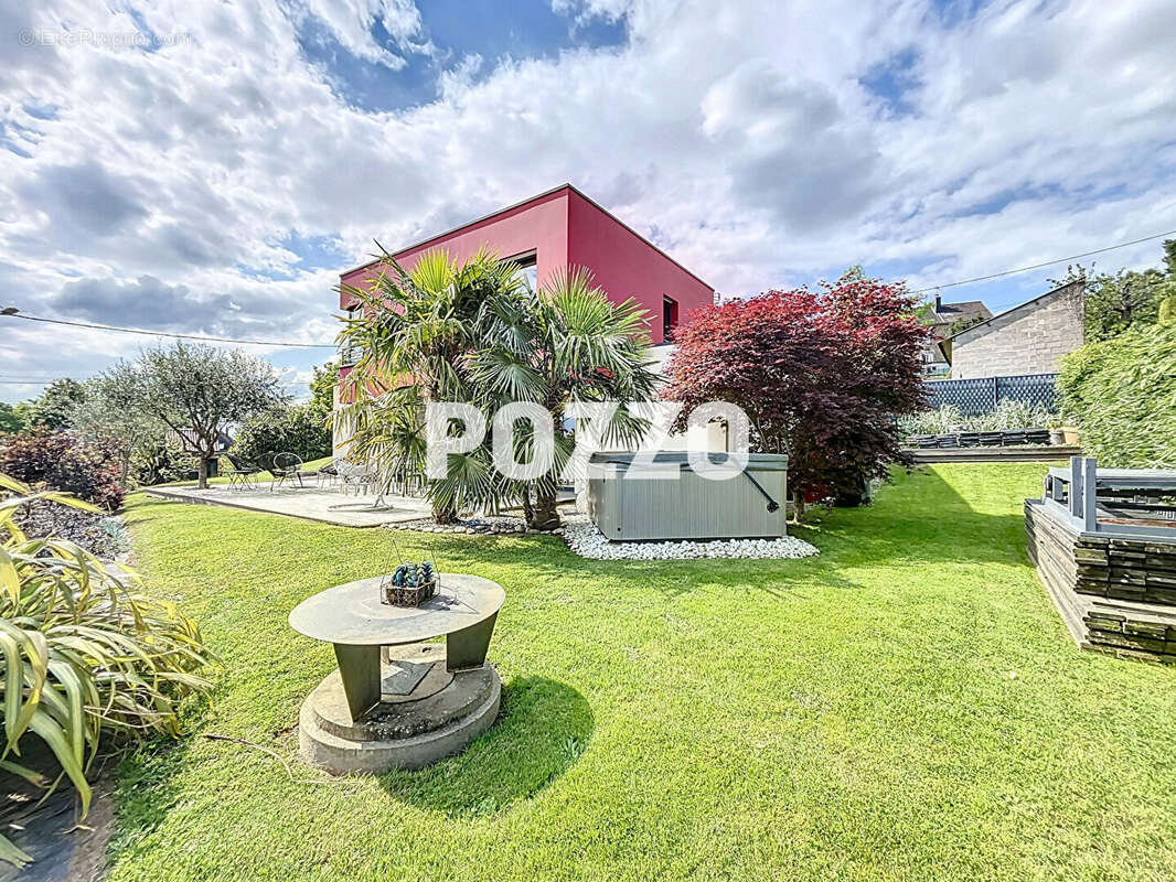 Maison à SAINT-GEORGES-DES-GROSEILLERS