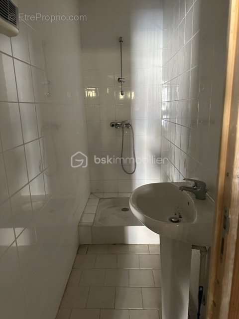 Appartement à ETEIGNIERES