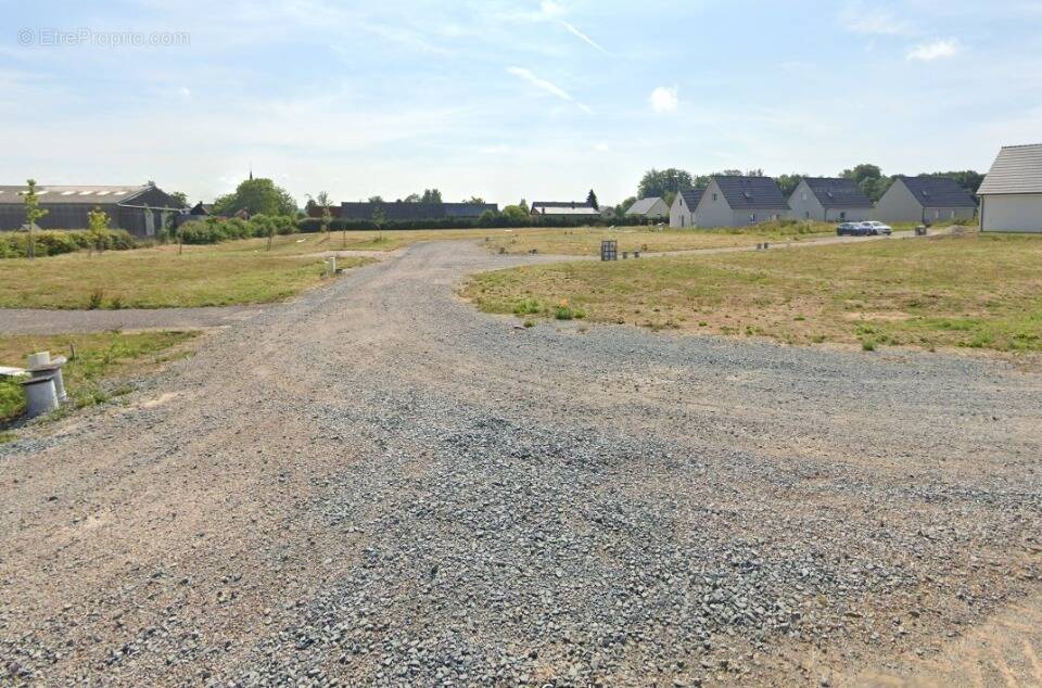 Terrain à EMANVILLE