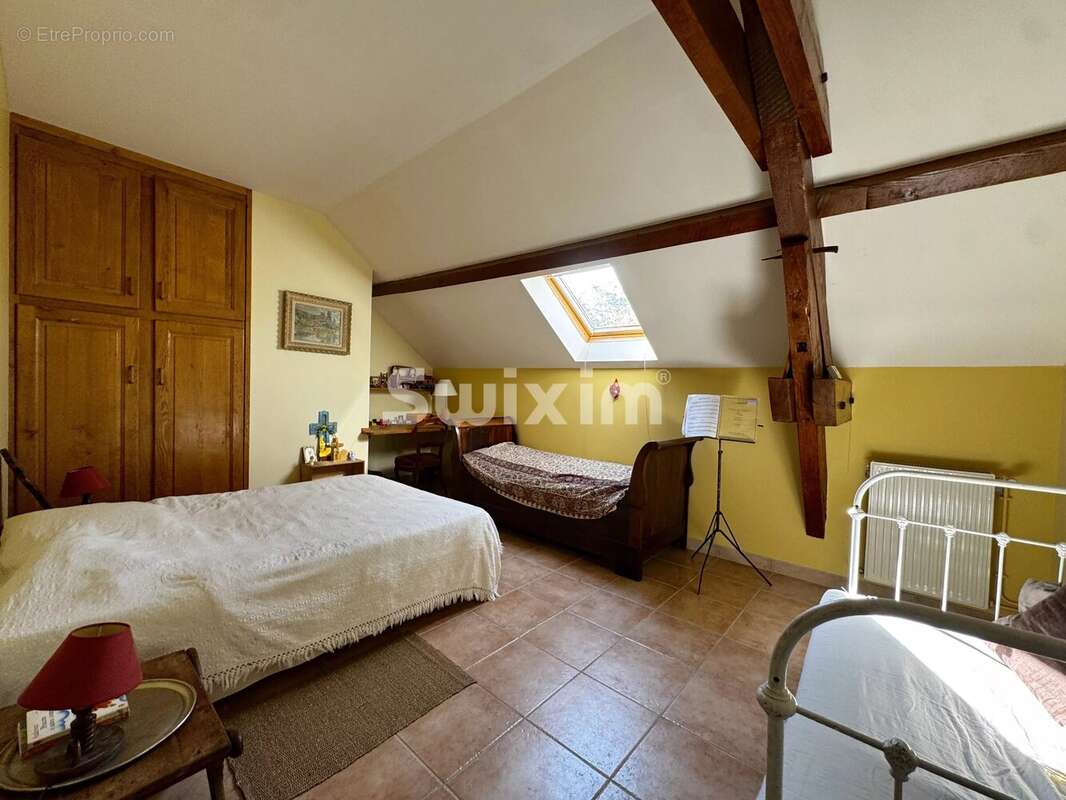 Maison à SAINT-GERMAIN-DES-CHAMPS